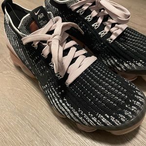 Nike Air vapormax flyknit 3.0 size 8